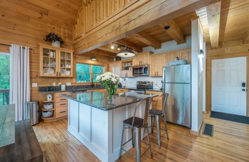 Maggie Valley Cabin | Range Views - 2 BR w/Sleep Loft, Hot Tub, Firepit at Maggie Valley Club