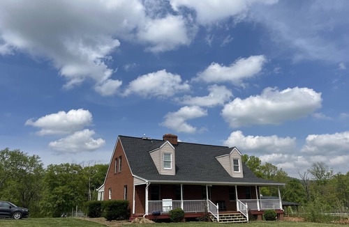 Huntly Cottage | Rappahannock's Vineyard Cottage!