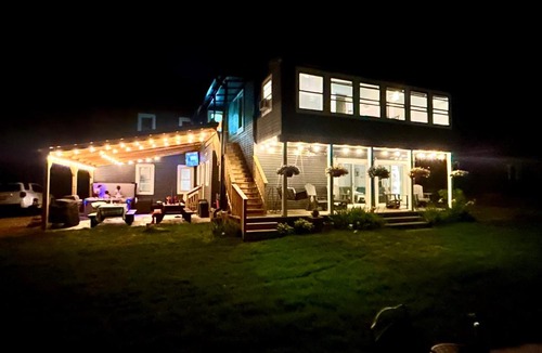 Crystal House | Rare 9BR Luxury Retreat Hot Tub Game Room