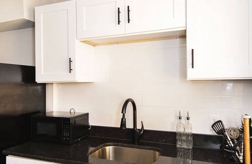 St. Louis Hills Apartment | Ravishing 1 Bedroom Apartment with Street Parking