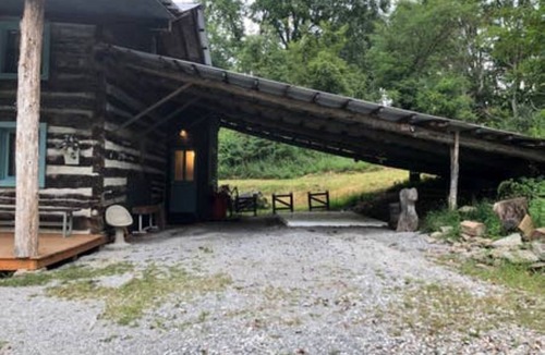 Milford Cabin | Red Fox Ridge Cabin Retreat - No Cleaning Fee. Relax and unwind