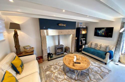 Craster House | Red Herring