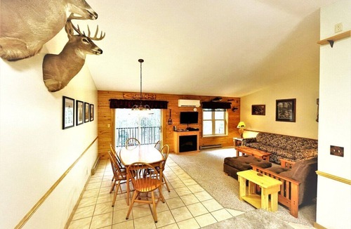 Phillips Condo | Red Pines - Elk Lake Condo #3