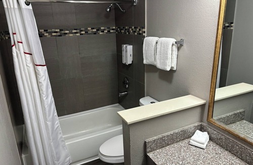 Lake Purdy Hotel | Red Roof Inn Birmingham