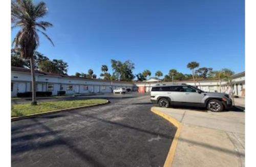 Kingston Hotel | Regency Inn Daytona Beach Near Airport