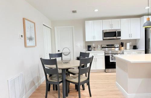 Englewood East House | Relax and Unwind 3BR Port Charlotte Coastal Escape