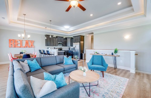 Murrells Inlet House | RELAX at 3-bedroom Townhome in Sunnyside walking distance to Marshwalk