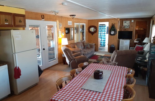 Stewart House | Relax at Water's Edge Cabin on Kentucky Lake w/Private Dock.