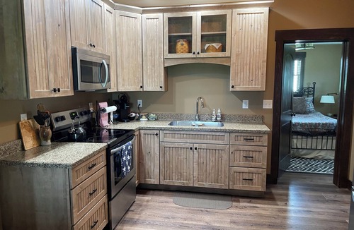 Fairview  Highland County Other | Relax by the fireplace, enjoy our quiet countryside 1-bedroom
