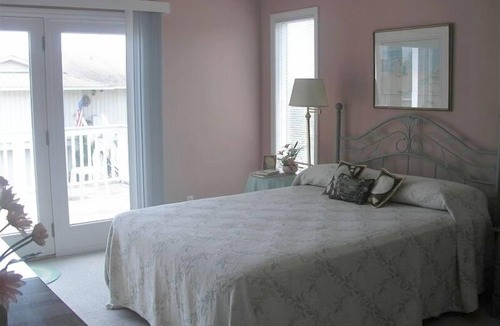Saint Helena Island House | Relax by the Sea! Wide Beach! Beautiful view from porch.
