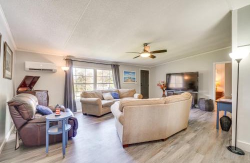 Decatur House | Relax Fireside! Retreat Near Chickamauga Lake
