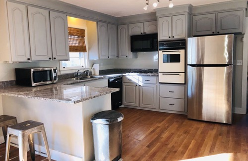 North Charleston House | Relaxed 4BR Stay Near Park Circle & Downtown
