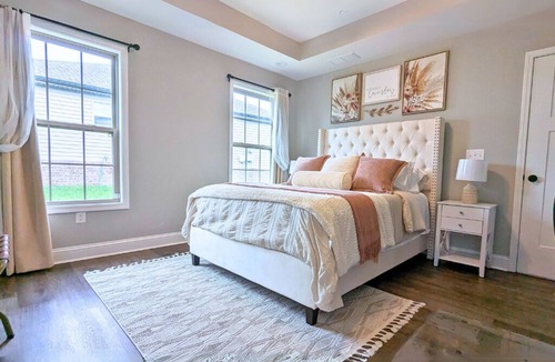 Berea House | Relaxing 3BR Getaway Near I-75 w/Hot Tub & Cozy Outdoor Seating