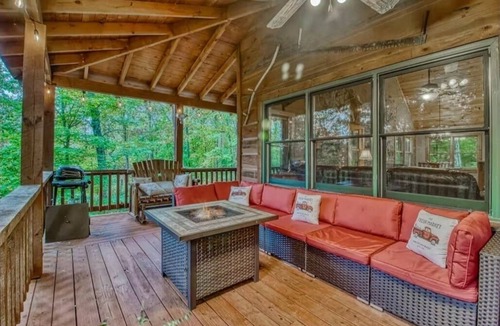 Sautee Nacoochee Cabin | Relaxing Helen, Ga Cabin Min from Helen, Sleeps 12 with Hot Tub & Firepit!
