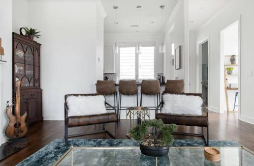 East Nashville House | Relaxing Home in East Nash Walk to Shops and Cafes