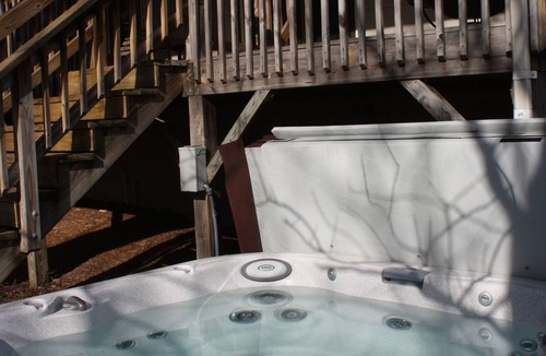 Seven Devils House | Relaxing retreat on Otter Falls with views of Grandfather Mountain.
