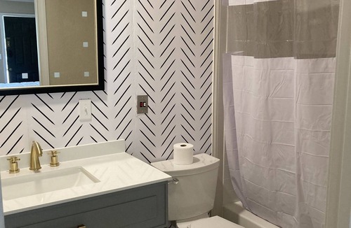 Wappapello Resort | Remodeled 2 queen room w/high speed internet