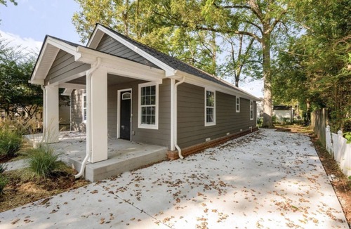 Murfreesboro House | Remodeled historic home walking distance to downtown Murfreesboro and MTSU.