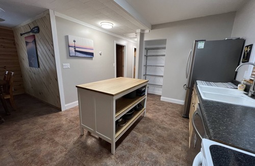 Indian River Cottage | Remodeled Vacation Cottage - Downtown Indian River