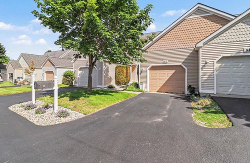 Manistee Condo | Renovated Condo at Lake Michigan