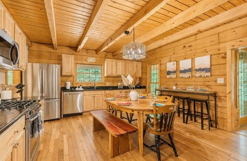 Bryson City Apartment | Renovated Log Cabin on Creek | Hot Tub | Fire Pit | Smokies