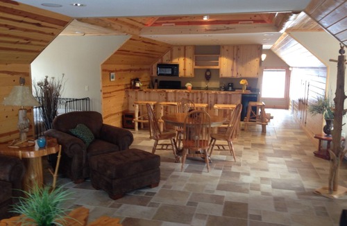 Empire Cabin | Rental of cabins with all seasons