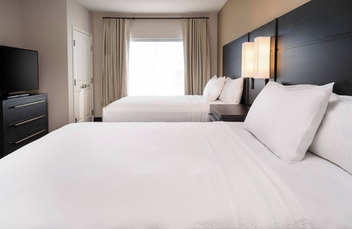 Buechel Hotel | Residence Inn by Marriott Louisville Old Henry
