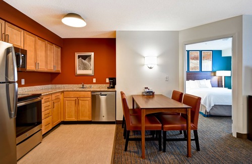 Beavercreek Hotel | Residence Inn by Marriott Dayton Beavercreek