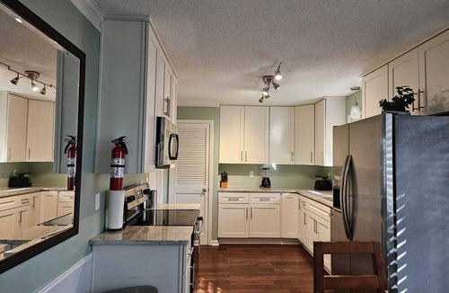 Cordova House | Retreat 5-bedroom Home with Private Pool in Memphis