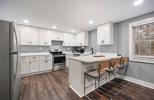 Windsor House | Retreat House Lower Level with 3-bedrooms in Nancy w/AC
