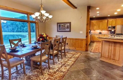 Ingalls House | River Ridge Lodge: Luxury Lodge on the Menominee River