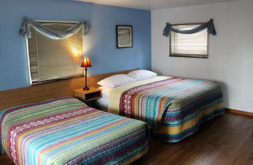 Wisconsin Dells Hotel | River Road Motel