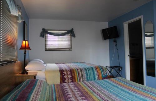 Wisconsin Dells Hotel | River Road Motel