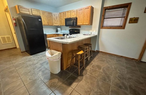 Mountain Home House | Riverfront Cabin on North Fork River - CWTR28