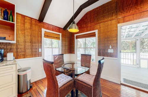 Bonita Springs Cottage | Riverfront dog-friendly cottages with kayaks, dock, patio, grill, & water views