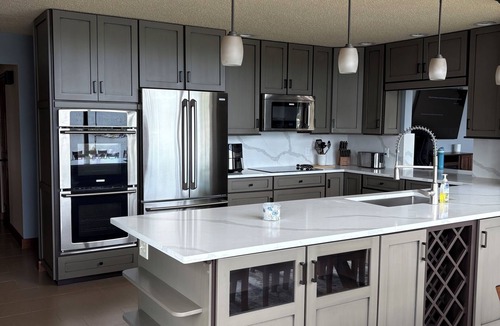 Mishawaka House | Riverfront Retreat: Pool, fishing & Norte Dame nearby