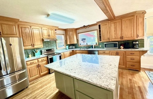 Fries House | RIVERSIDE RETREAT - an outdoor enthusiasts and bikers DREAM Location!