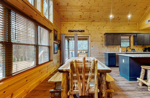 Rocky Grove Cabin | Riverview cabin w/free attraction tickets, hot tub, firepit, arcade & air hockey