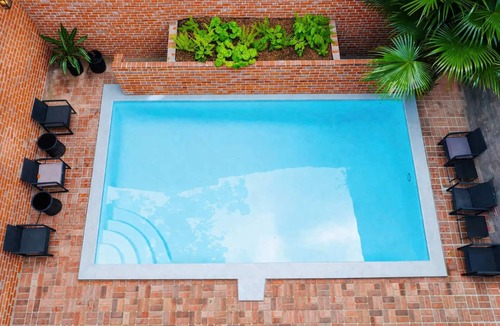 French Quarter Apartment | Roami at St. Helene | Combo unit | Chartres St.