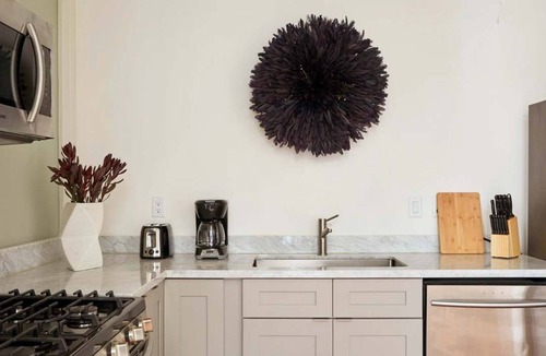 Faubourg Marigny Apartment | Roami at The Mandeville | Three Bedroom
