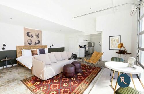 Faubourg Marigny Apartment | Roami at The Mandeville