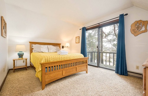McHenry House | Rock Lodge | Pet Friendly, Lake Views, Large Deck!