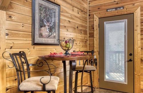 Sevierville Ski Chalet | Rocky Top Heaven - Arcade Game, Resort Pool, 560 FREE tickets each paid day!