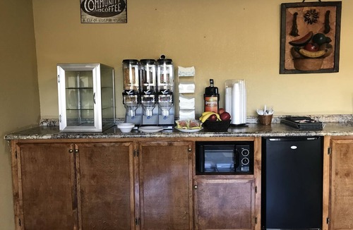 Hazlehurst Hotel | Rodeway Inn Hazlehurst