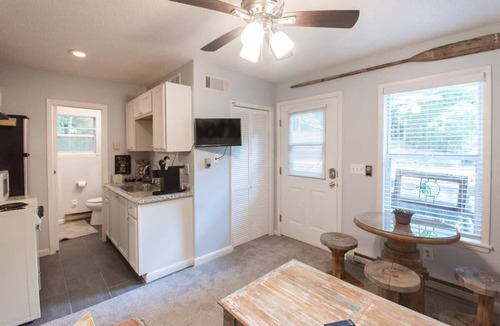 Otto House | Romantic Woodland Cottage | Hot Tub | Superhost