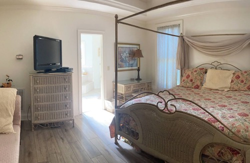Fayette Bed & Breakfast | Rose House Inn