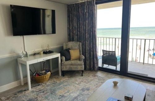 Garden City Apartment | ROYAL GARDEN RESORT 205 condo