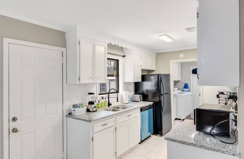 Jackson House | Royal Lakeshore