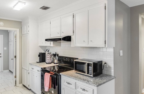 Jackson House | Royal Lakeshore