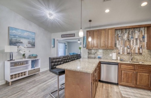 Royal Palm Beach House | Royal Palm 4BR Oasis- Tranquil Patio, Prime Location